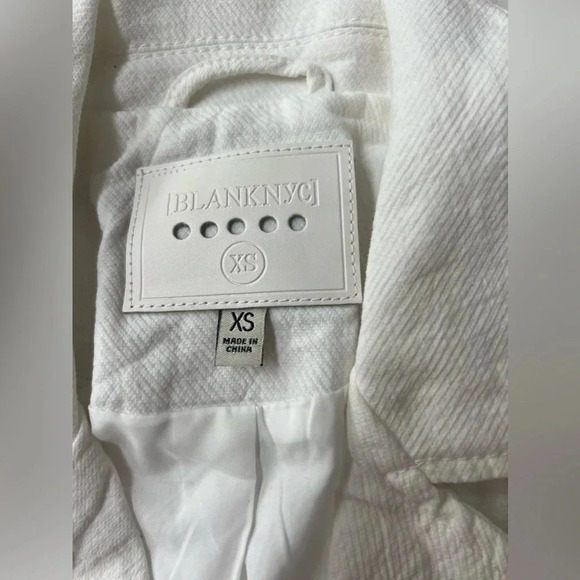 NWT Blank NYC Moto Zip Denim Jacket XS - Picture 3 of 3